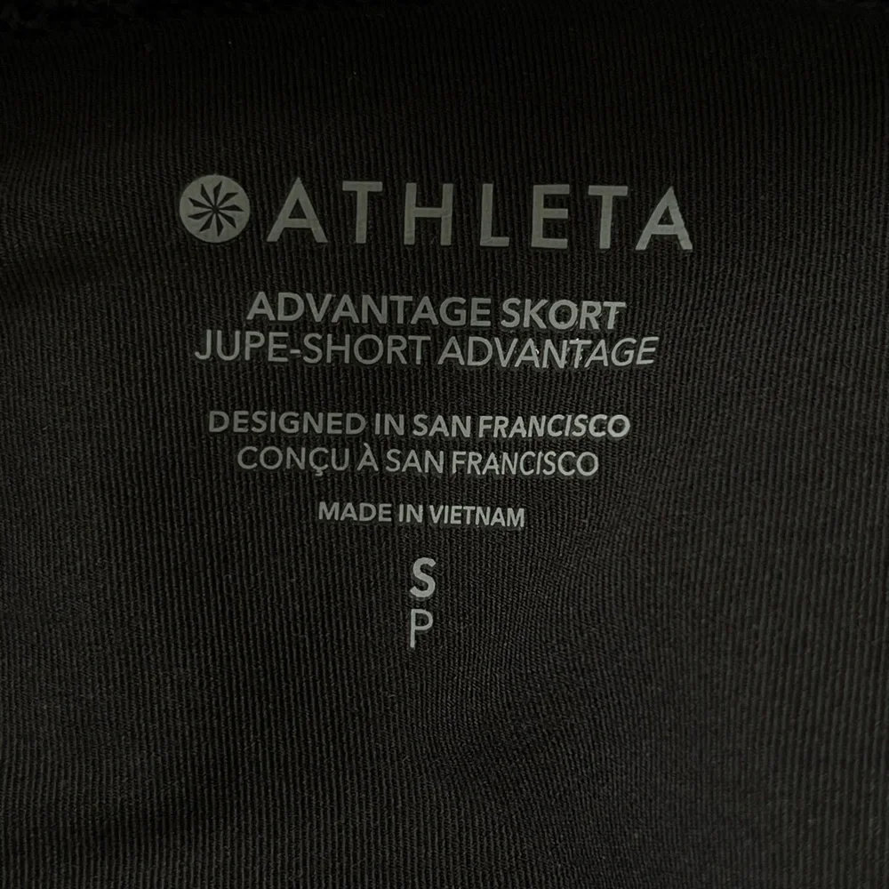 Athleta advantage pleated tennis skort black small